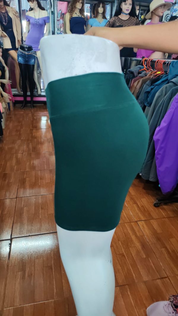 Calzas short dama colegio